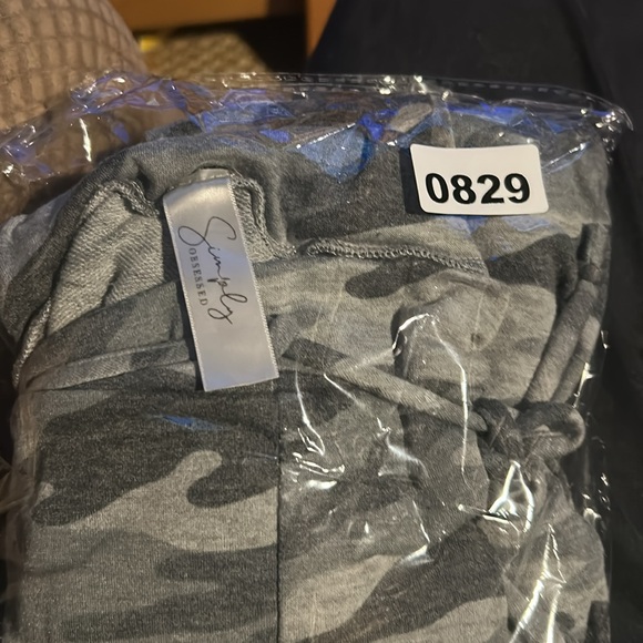 SIMPLY OBSESSED LOOSE PANT - Picture 8 of 8